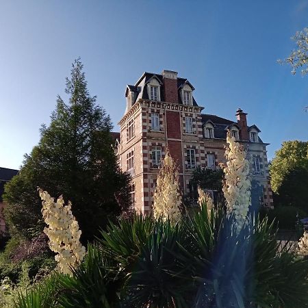 Residence Services Chateau Saint Pierre Oursin Vimont المظهر الخارجي الصورة